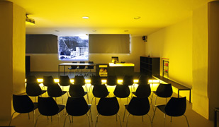 Il teatrino dell'elettrostatica